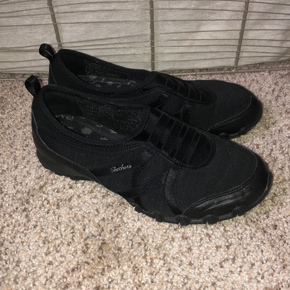 Sketchers work shoes